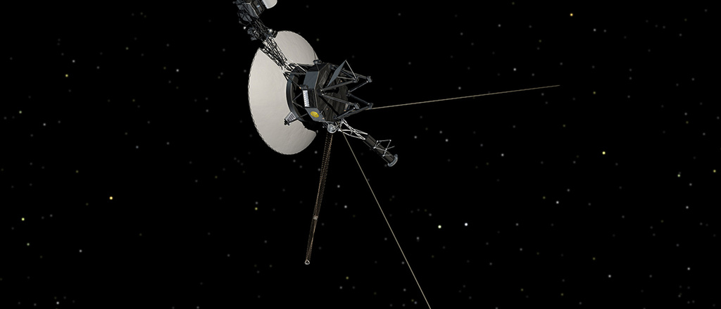 voyager1_jplnasa.jpg The Voyager 1 spacecraft is shown in space, with a gray metal dinner plate-like dish and extending instruments and antennae.